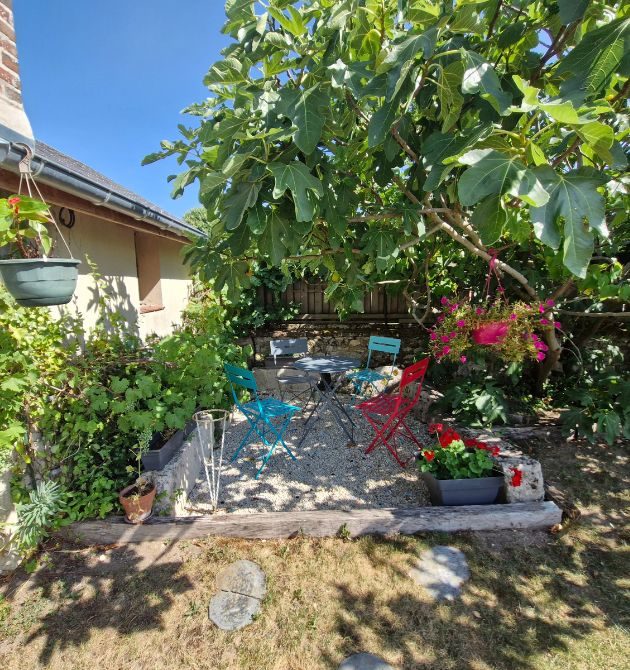 Le gîte Entre Loyre et Canaux accueille de 1 jusqu’à 15 personnes, à la nuitée par chambre ou la maison en sa totalité. Un anniversaire à fêter en famille, le gîte Entre Loyre et Canaux peut vous accueillir jusqu’à 15 couchages.